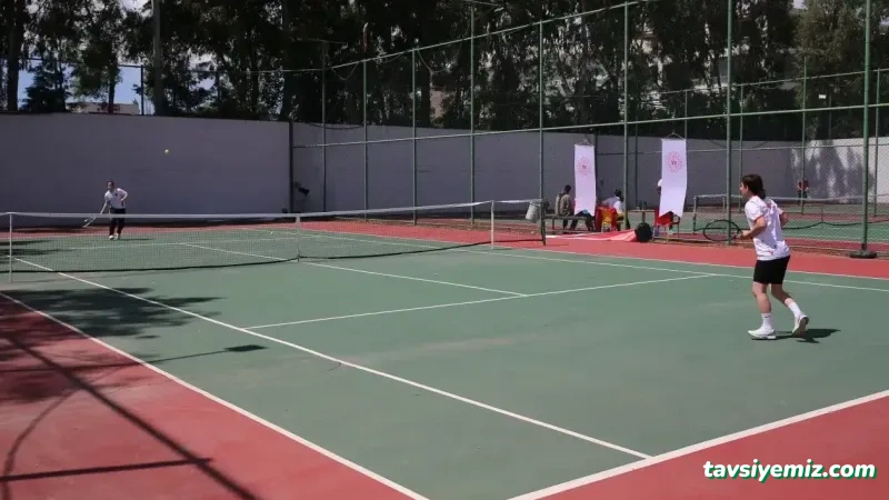 Karabük Tenis Kortu