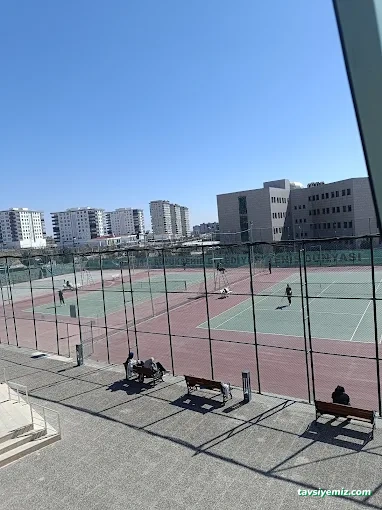 Karaköprü Tenis Dünyası