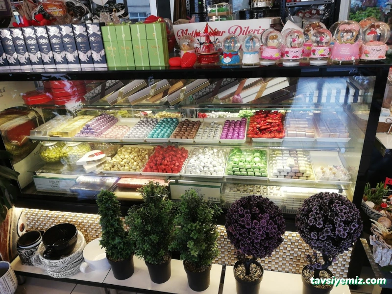 Karaman Sedir Çiçek & Çikolata