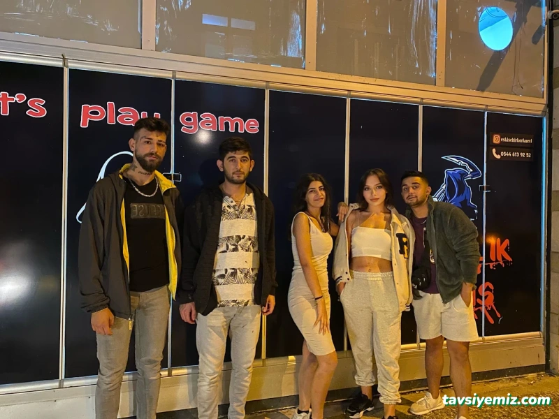 Karanlık Kaçış Korku Evi