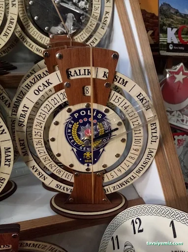 Kars Hediyelik Kalpak Ahşap Ve Sanat Dünyası