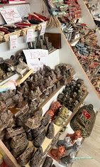 Kars Hediyelik Kalpak Ahşap Ve Sanat Dünyası