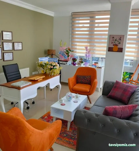 Kars Psikolog Via Psikolojik Danışmanlık Merkezi | Psikolog Elif Uzun