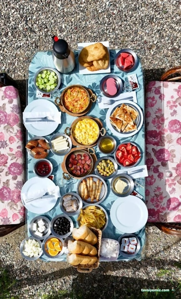 Karşı Bucak Kahvaltı Cafe