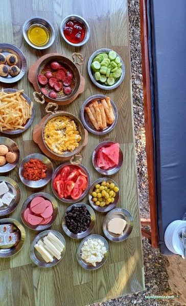 Karşı Bucak Kahvaltı Cafe