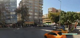 Karşıyaka İş Merkezi Taksi Durağı