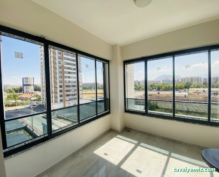 Kayseri Cam Balkon & Karacalar Alüminyum