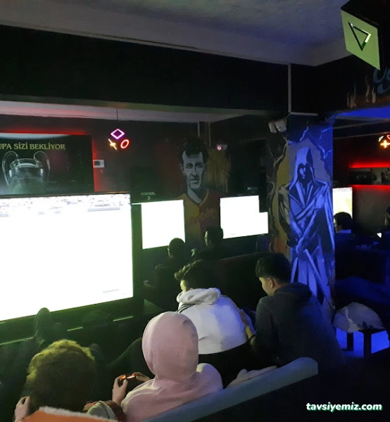 Keyif Playstation Cafe