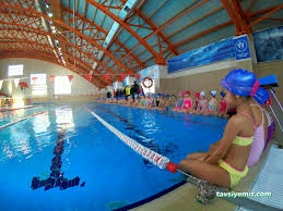 Kırklareli Kapalı Yüzme Havuzu