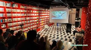 Kırmızı Kütüphane