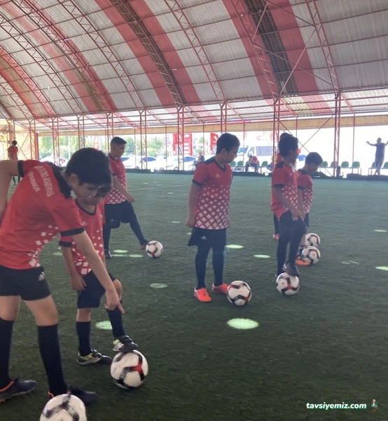 Kızılanka Futbol Spor Okulu