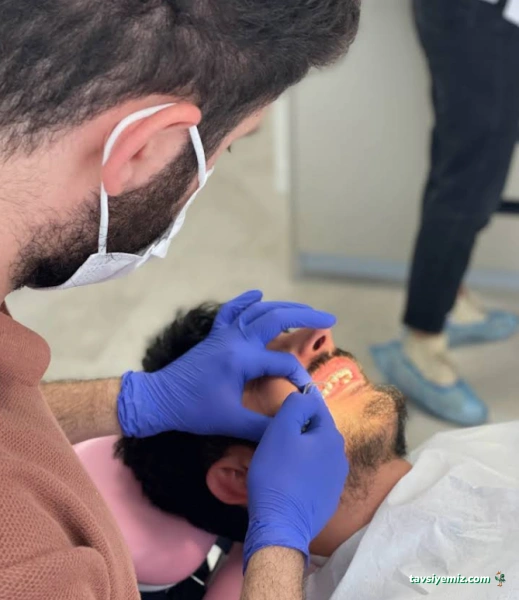 Klinik 01 Adana Diş Hekimi