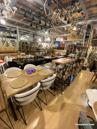 Koç Antik Saklı Çarşı - Ulus