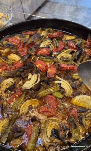 Köfteci Murat Usta Corbaci