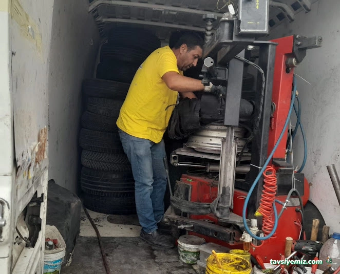 Konlastik Oto Mobil Lastik 7/24 Yol Yardım