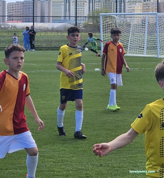 Konya Merkez Resmi Galatasaray Spor Kulübü Futbol Okulları A.a Spor Organizasyonları [Karatay Ve Sancak Sahası]