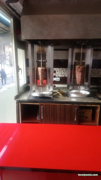 Közde Bursa İskender Izgara Salonu