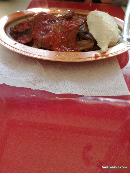 Közde Bursa İskender Izgara Salonu