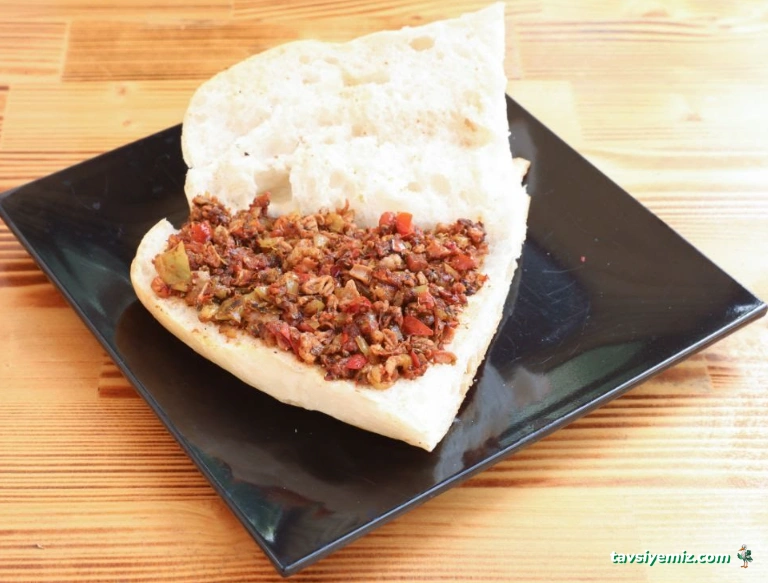 Kuzi Kokoreç Çorba Ve Izgara Salonu