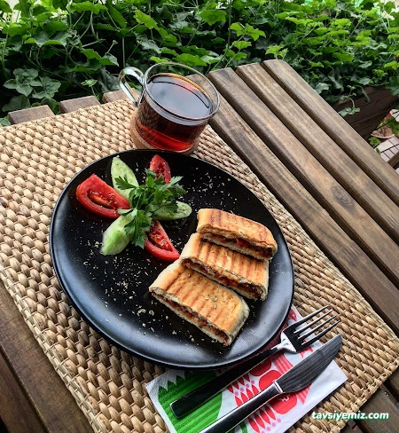 Le Kantin Cafe Garden