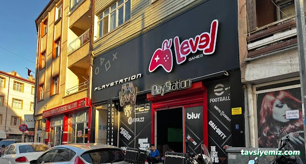 Level Playstation Cafe