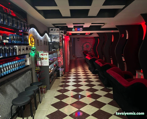 Level Playstation Cafe