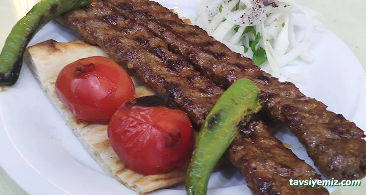 Lezzeti Ala Sivaslı Köfteci