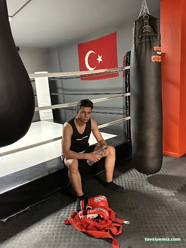 Lımıtless Fıght Academy