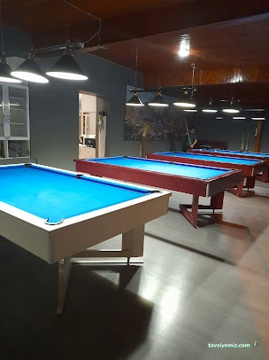 Lion Bilardo Cafe