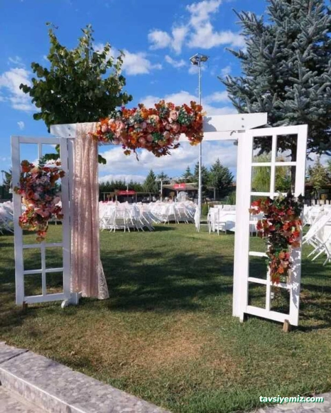 Love Garden Kır Bahçesi