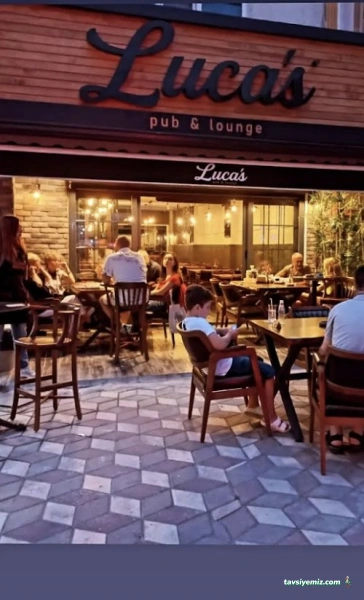 Luca’s Pub & Lounge