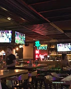 Lucky Sports Pub