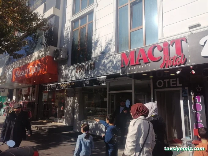 Macit Hotel