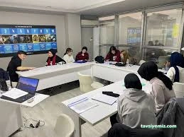 Makrodil Universal Language Academy