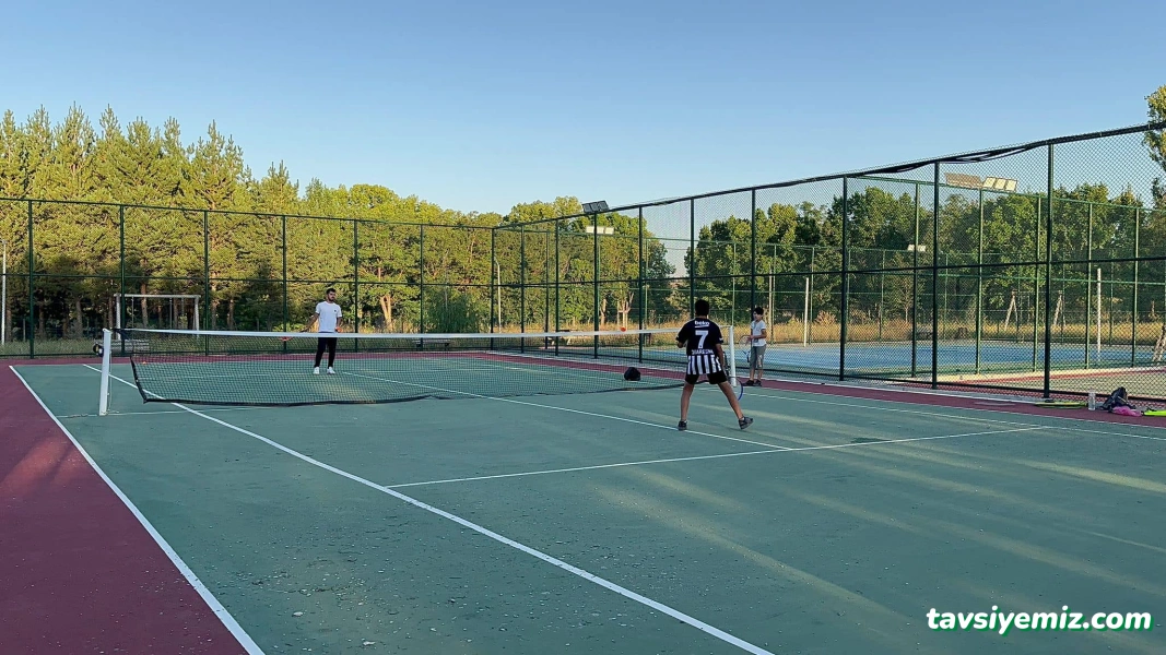 Malazgirt Açık Tenis Kortu