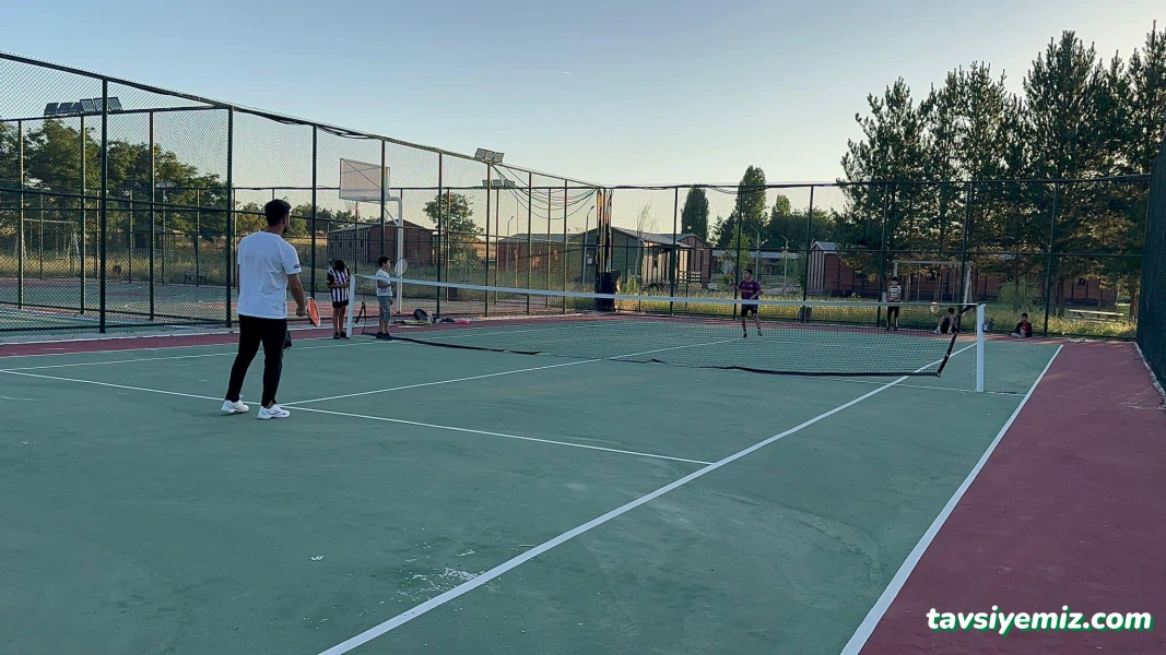 Malazgirt Açık Tenis Kortu