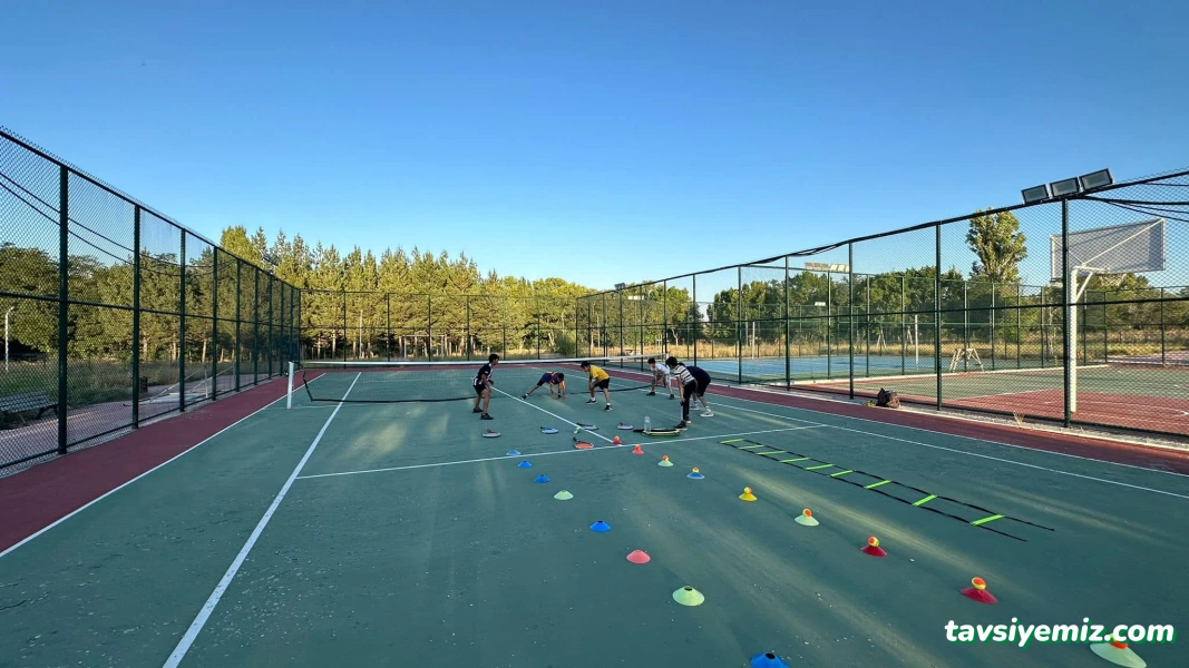 Malazgirt Açık Tenis Kortu