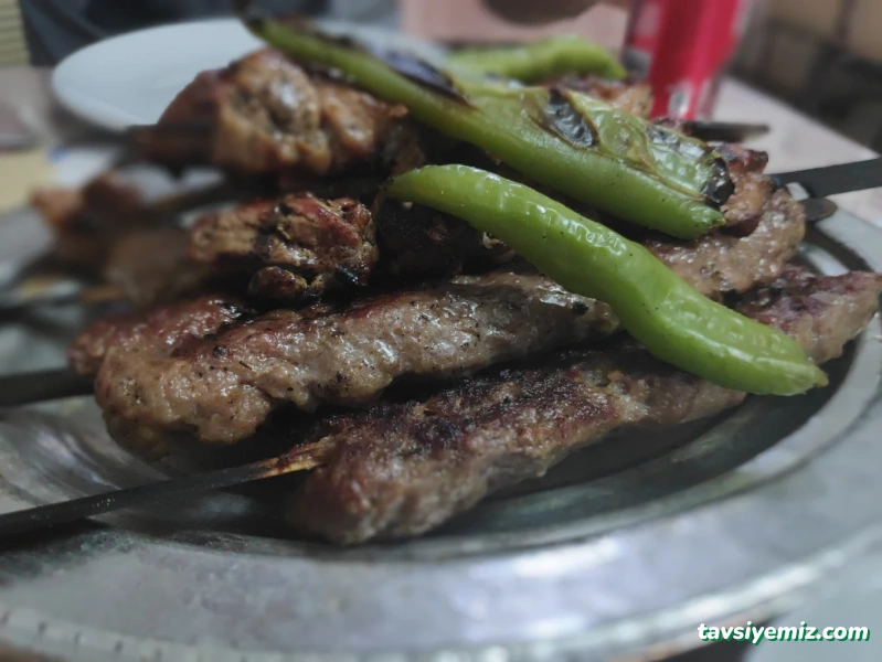 Menekşe Kasap Lokantası