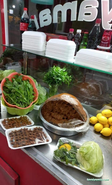 Meşhur Adiyaman Çiğköftecisi Ömer Aybak