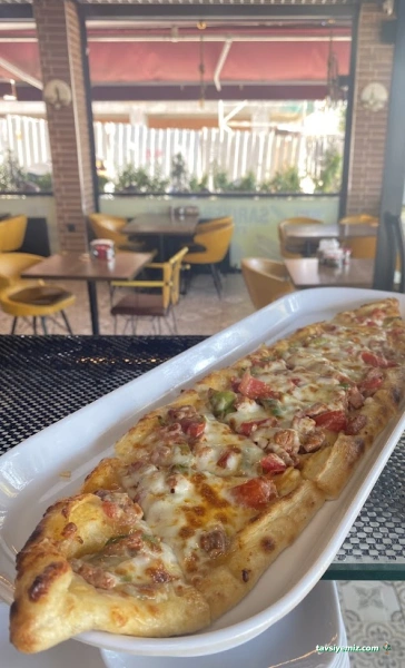 Meşhur Sarıyer Börekçisi Arnavutköy