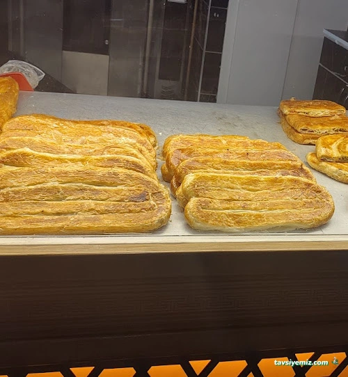 Meşhur Sarıyer Börekçisi Denizli