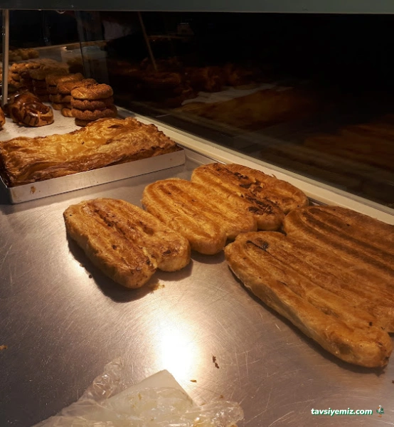 Meşhur Sariyer Börekçisi Göktürk Meydan