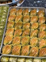 Meşhur Sıdkı Usta Tatlıları