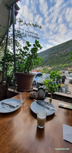 Metin Usta Dinlenme Tesisleri