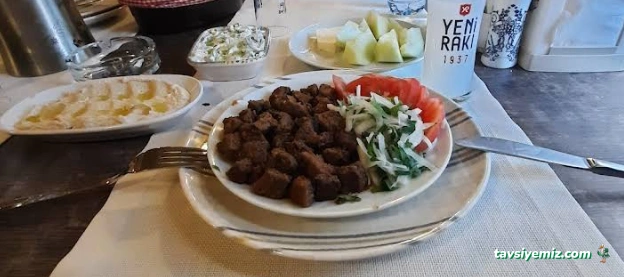 Meyhane Özgürün Yeri