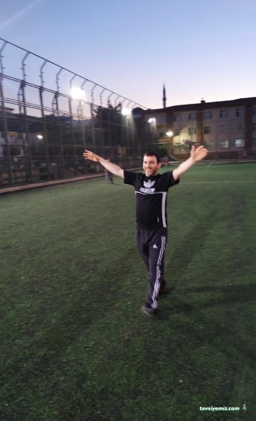 Mimar Sinan Mesleki Ve Teknik Anadolu Lisesi Halı Saha