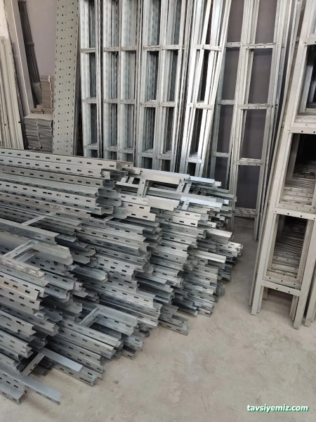 Modül Pano Otomasyon & Kablo Taşıma Sistemleri Metal