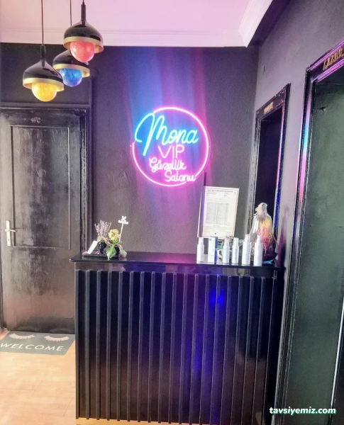 Mona Vip Beauty