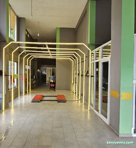 Moon Auto Rize Oto Yıkama Kuaför ( Car Studio )