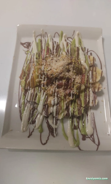 Moonlight Waffle Kumpir